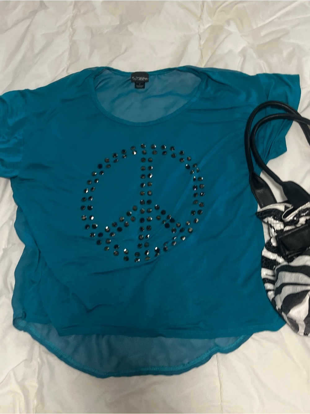 Daytrip Sheer Short Sleeve Peace Sign Tee